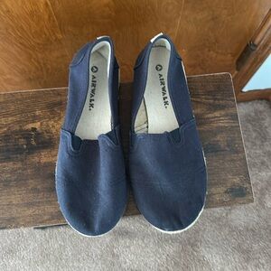 Airwalk Canvas Shoes